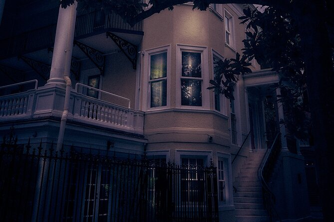 Sixth Sense Savannah Ghost Tour - The original square and a city built over the dead