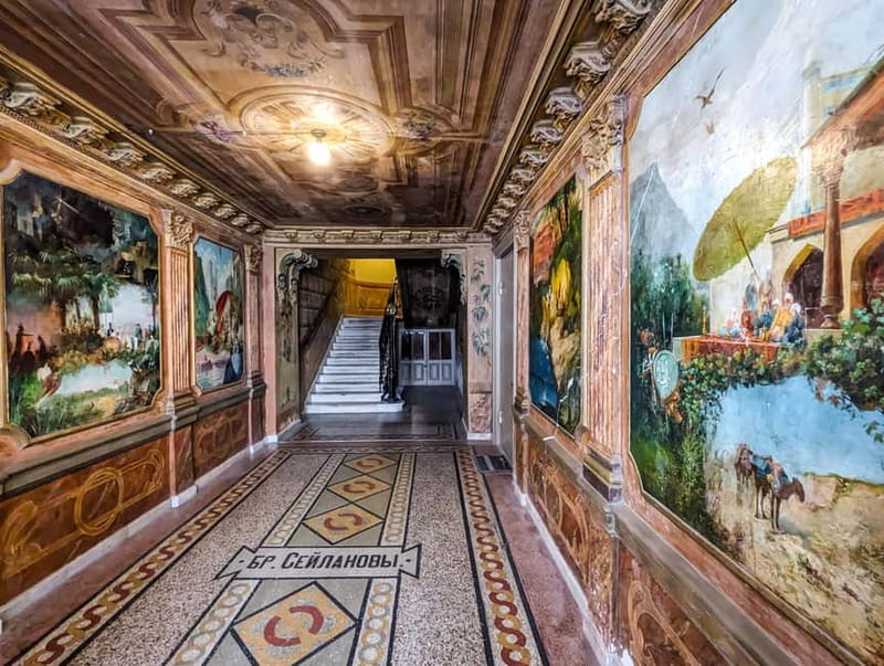 Sololaki - Urban Legends Walk of Bourgeoisie & Haunted Flats - How much value do you get for $42?