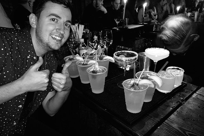 Spanish Moss Haunted Savannah Pub Crawl - Walking, timing, age, and practical details