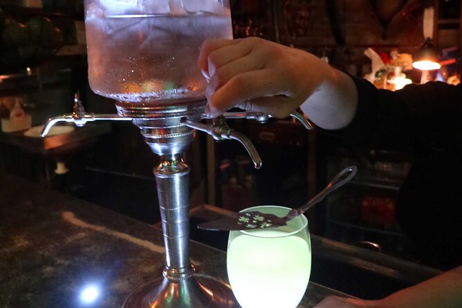 Spirits: New Orleans Cocktail & Ghost Tour - Why This Tour Feels Different From a Standard Ghost Walk