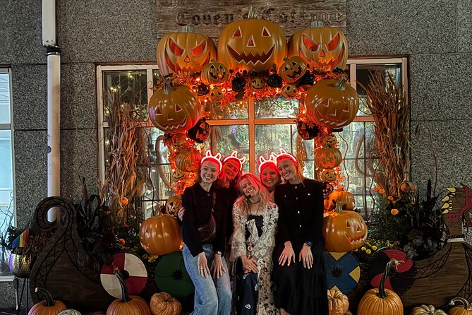 Spooky Ramen Tours - The Bewitched statue and Salem’s modern fame