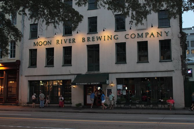 Spooky Savannah Haunted Pub Crawl - How much walking and standing to expect