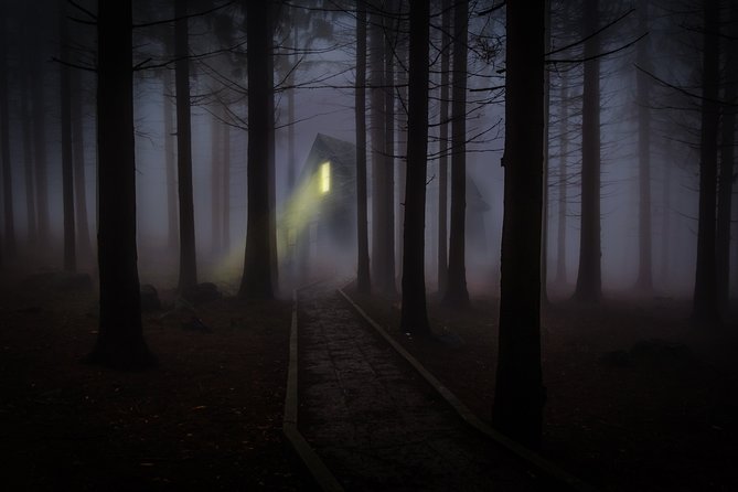 Spooky Strand Ghost Tour - What the guides do best