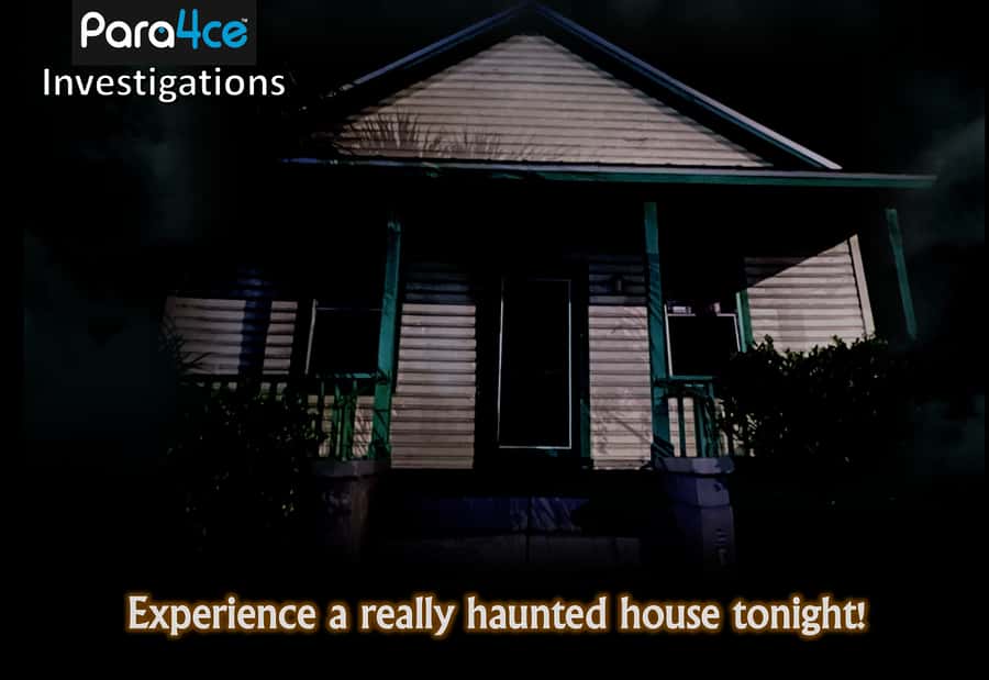St. Augustine: Dixie House Paranormal Investigation - Entering the Dixie House for a real investigation