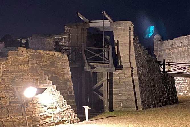 St. Augustine Ghost Tour: A Ghostly Encounter - What the guides add to the evening