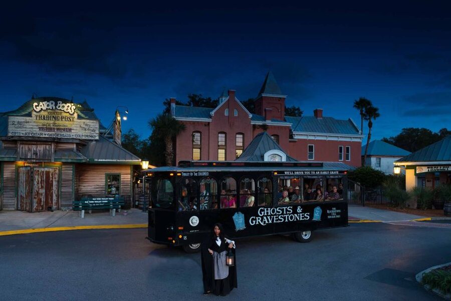 St. Augustine: Ghosts and Gravestones Old Town Trolley Tour - Riding through St. Augustine’s darker past