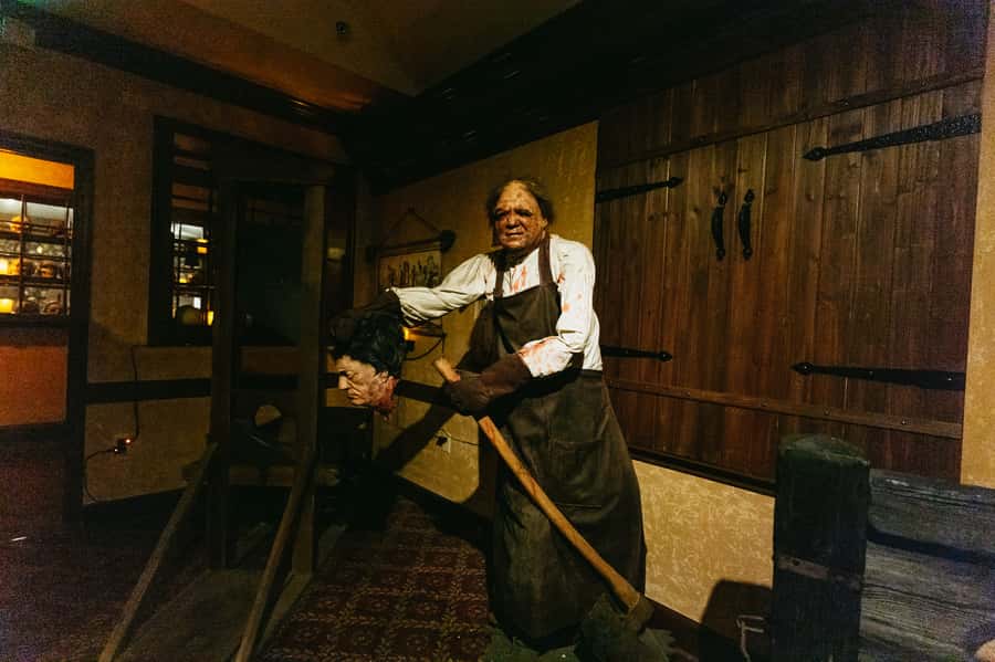 St.Augustine: Torture Museum, Ghost Hunt, & Tiny Art Tickets - The scary rooms and wax figures