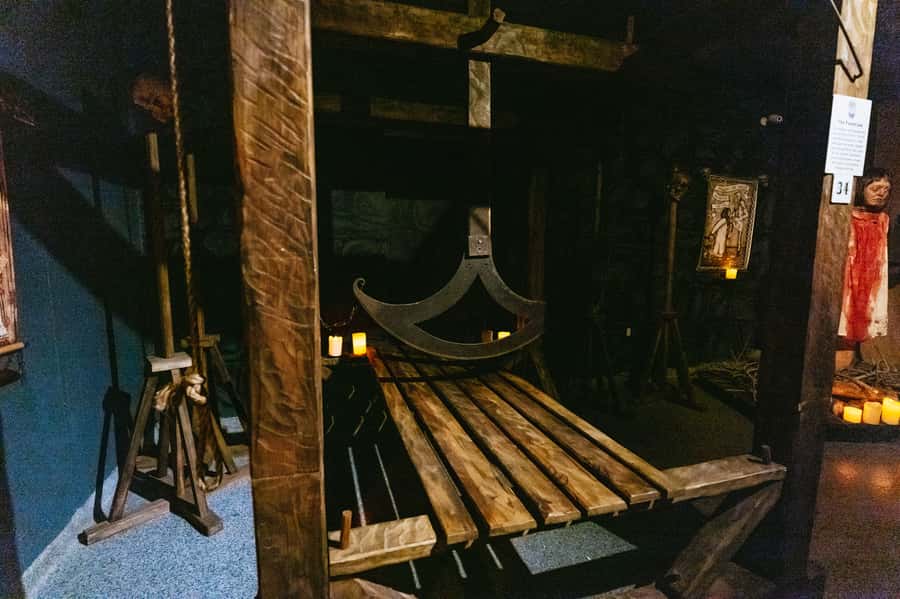 St.Augustine: Torture Museum, Ghost Hunt, & Tiny Art Tickets - Entering the 5,000-square-foot torture museum