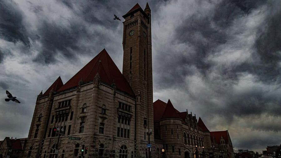 St. Louis Ghost Tour: Sinister Sins & Shadows - Soldiers Memorial and the city’s public memory