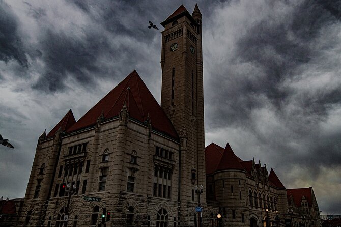 St Louis Ghost Tours: Sinister Sins & Shadows Ghost Tour - What the Sinister Sins & Shadows tour is really like