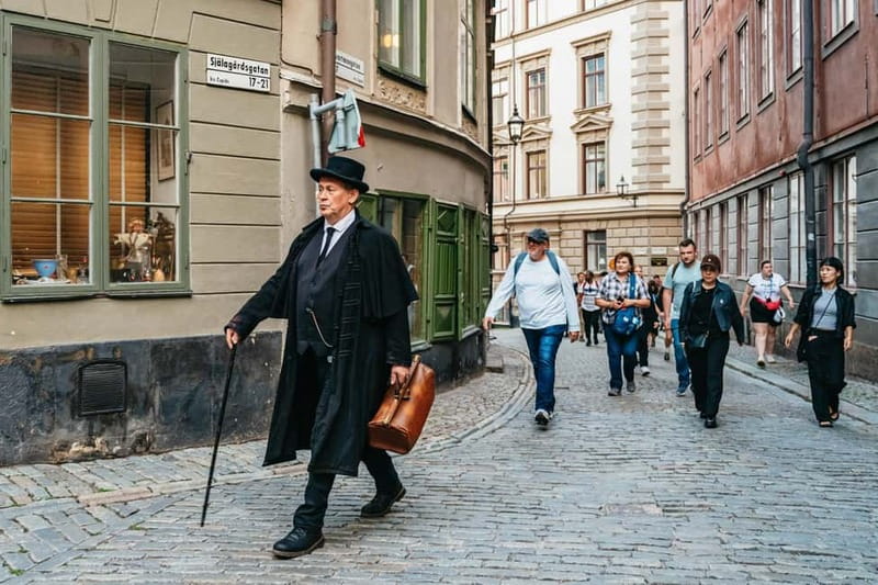 Stockholm: Ghost Walk and Historical Tour - Murders, plagues, and public executions