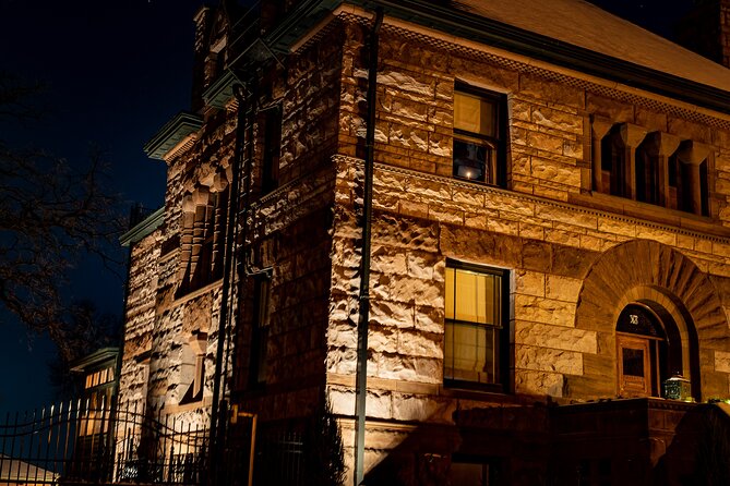 Stockyard Shadows: Wicked Fort Worth Ghost Tours - The Stockyards Hotel and the cowboy searching for love