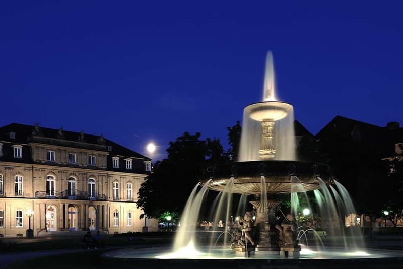 Stuttgart: Guided Ghost Walking Tour - Market Square and the old center