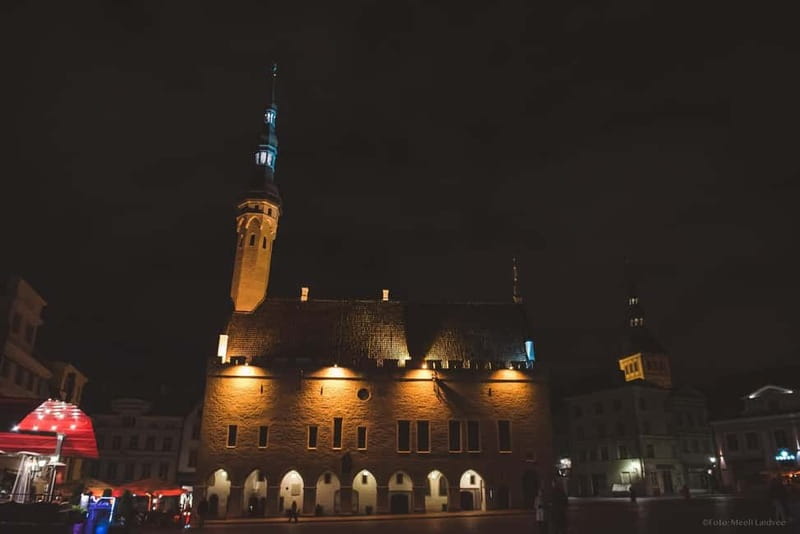 Tallinn: Old Town Ghost Tour - Tallinn’s 1627 ghost case