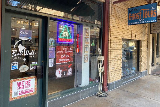 Texas’ Oldest Haunted Pub Crawl Shared Walking Tour - What the four bar stops add
