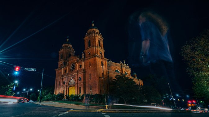The Asheville Abyss Ghost Tour: Ashes to Apparitions - The guide matters more than any special effect