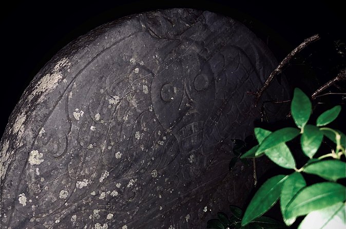 The Charleston Boo Hag and Brews Ghost and Bar Tour - Graveyards and the Circular Congregational Church area