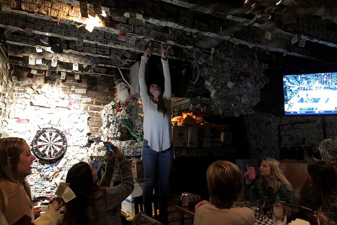 The Charleston Boo Hag and Brews Ghost and Bar Tour - Washington Square and the final dark turn