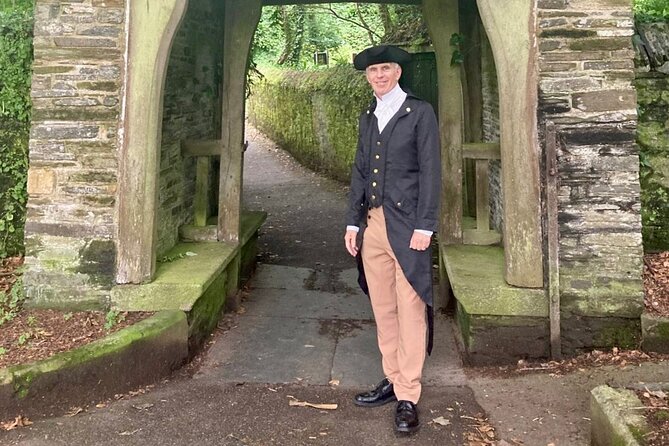The Ghost Walk Padstow - Tour of Cornwall’s Myths and Legends - Returning through Padstow’s alleys and harbour