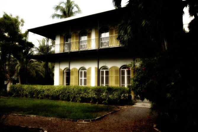 The Ghosts of Key West Walking Tour - What This Key West Ghost Walk Actually Is