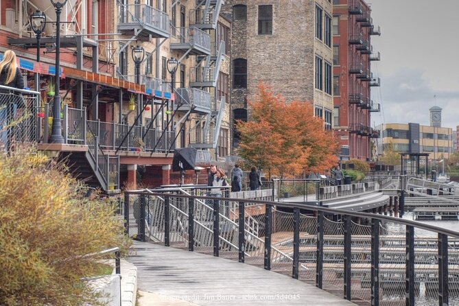 The Ghosts of Milwaukee & the Haunted Third Ward: Private Tour - Why Milwaukee’s Third Ward makes a good ghost-story setting