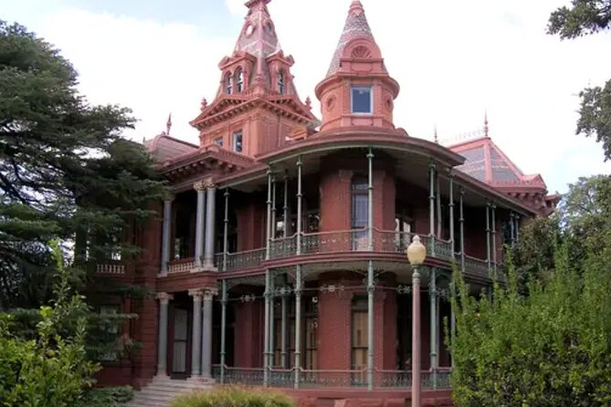 The Madam's Curse Walking Ghost Tour - What the $34.99 price really buys you