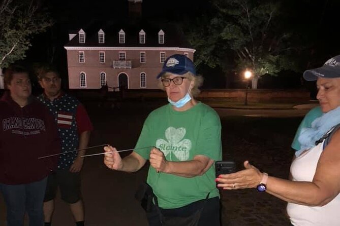 The Original Ghosts of Williamsburg Tour - Guides Make or Break the Evening