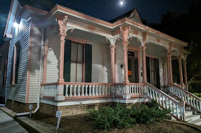 The Original Raleigh Ghost Walk - Who should book this Raleigh walk?