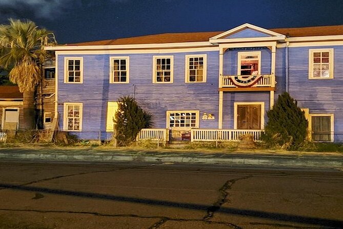 The Shadows of Revelry Walking Ghost Tour - The guide matters more than any special effect