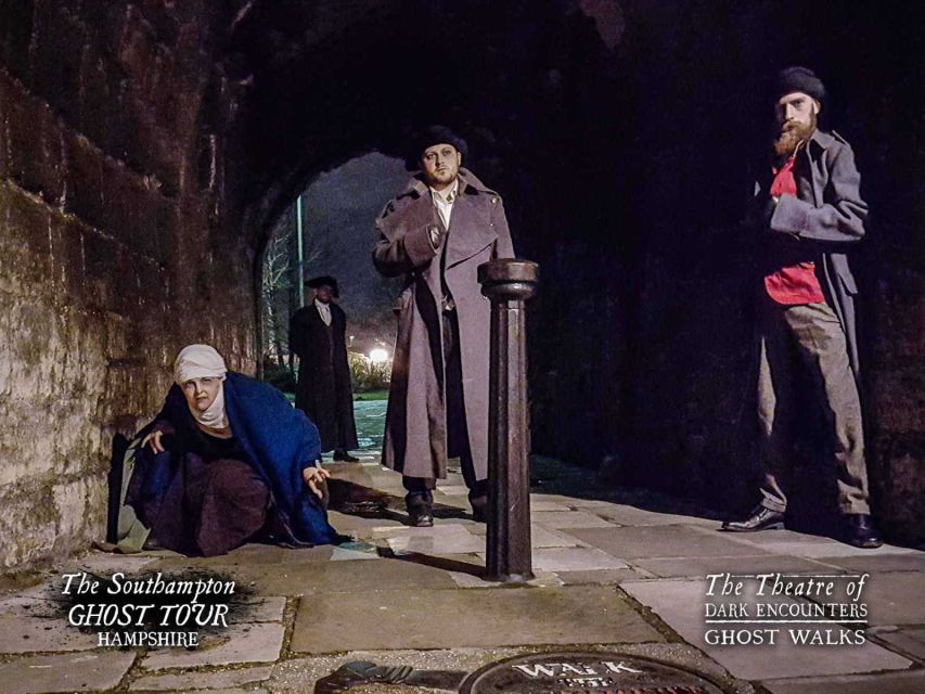 The Southampton Ghost Walk - Following the ancient walls for 75 minutes