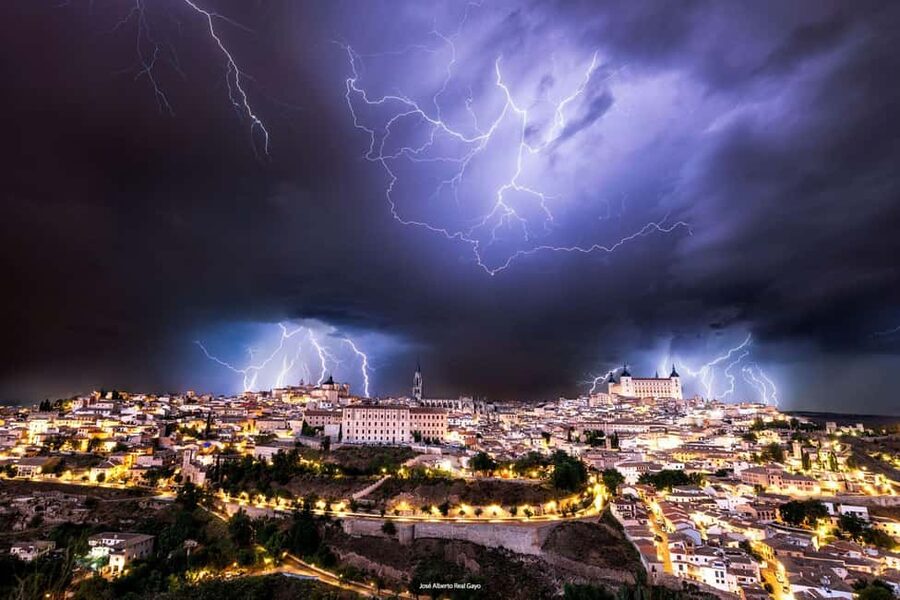 Toledo Ghost Tour: haunted houses and strange events - Key points before you book