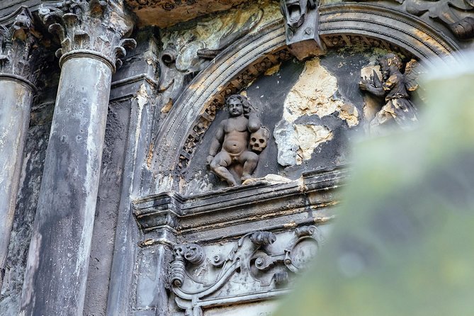 Treasures of Edinburgh: Ghosts, Myths & Legends Private Tour - Price, timing, and what the fee buys you