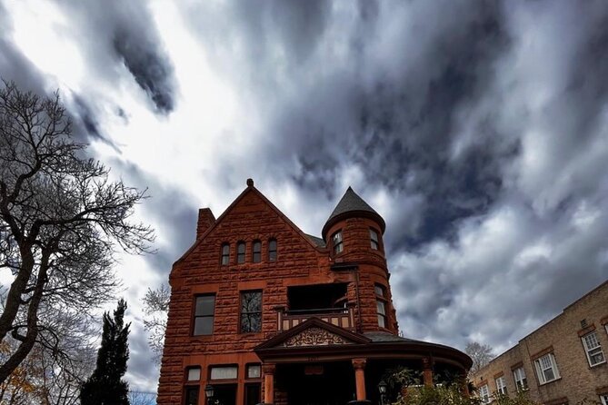 Twilight Ghost Tour - Creswell Mansion and the Peabody-Whitehead Mansion