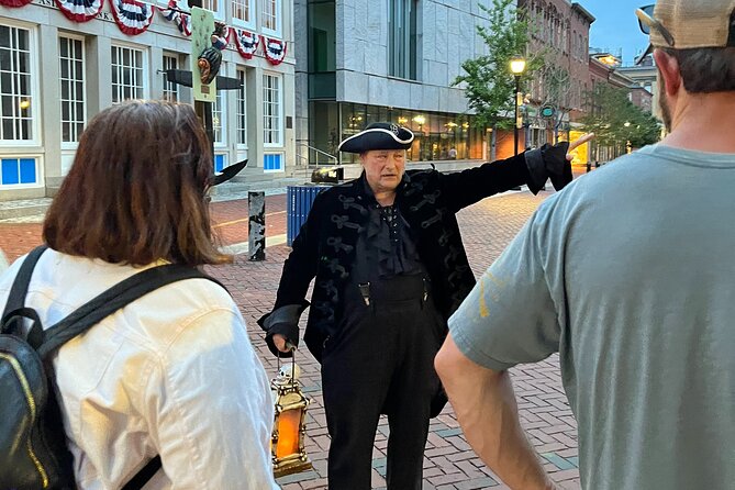 Vampire Ghost Adventures and Haunted Objects Walking Tour - The haunted objects at Chambers of Terror