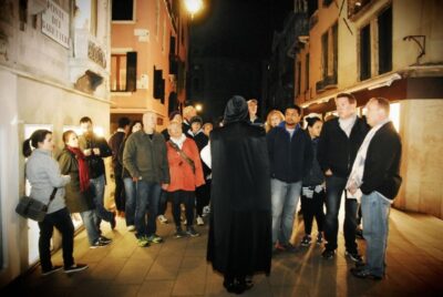 Legends, Anecdotes and Ghost Stories Walking Tour