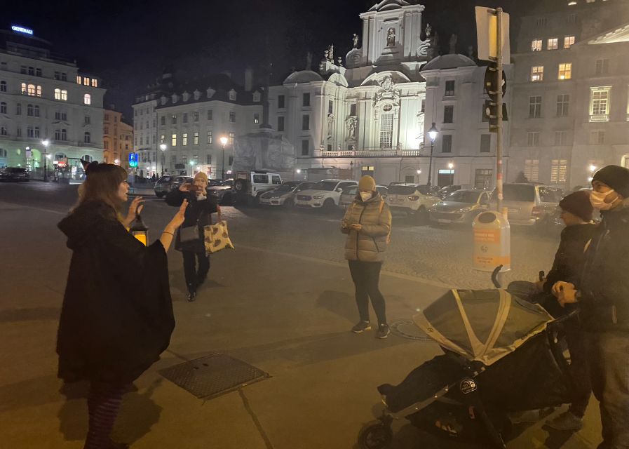 Vienna: Spooky Ghost Tour in English - Who should book this ghost walk