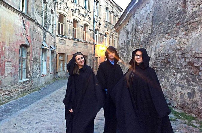 Vilnius Old Town 2-hour Private Ghost Tour - The Royal Palace and Vilnius in a broader frame