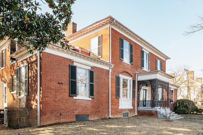 Virginia: Ghosts of Fredericksburg Self-Guided Walking Audio Tour - Fauquier Street and the Mary Washington House area