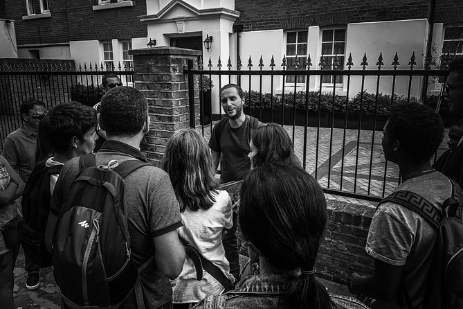 Visit Jack the Ripper in French - Starting at Whitechapel Gallery at 7:00 pm