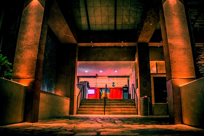 Waikiki Ghost Tour: Torches & Terrors - Is $32 a fair price?