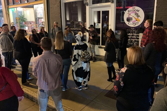Walking Ghost Tour in Memphis - The Lorraine Motel and the weight of Memphis history