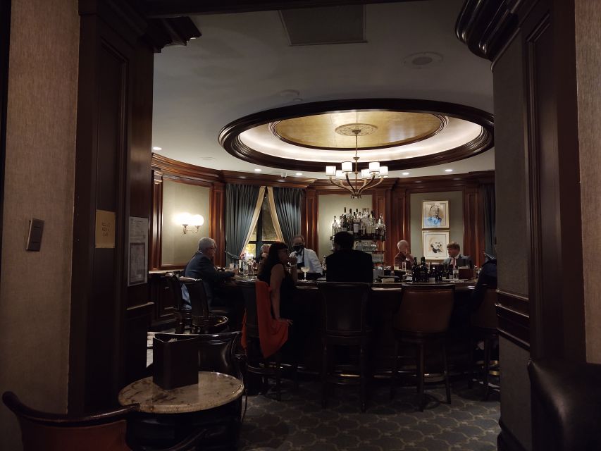 Washington DC: Ghosts Boos and Booze Haunted Pub Crawl - Bootleggers, congressmen, and political secrets
