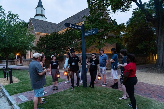 Whispers of Williamsburg Haunted Ghost Tour with Add-on options - The Governor’s Palace adds drama and scale