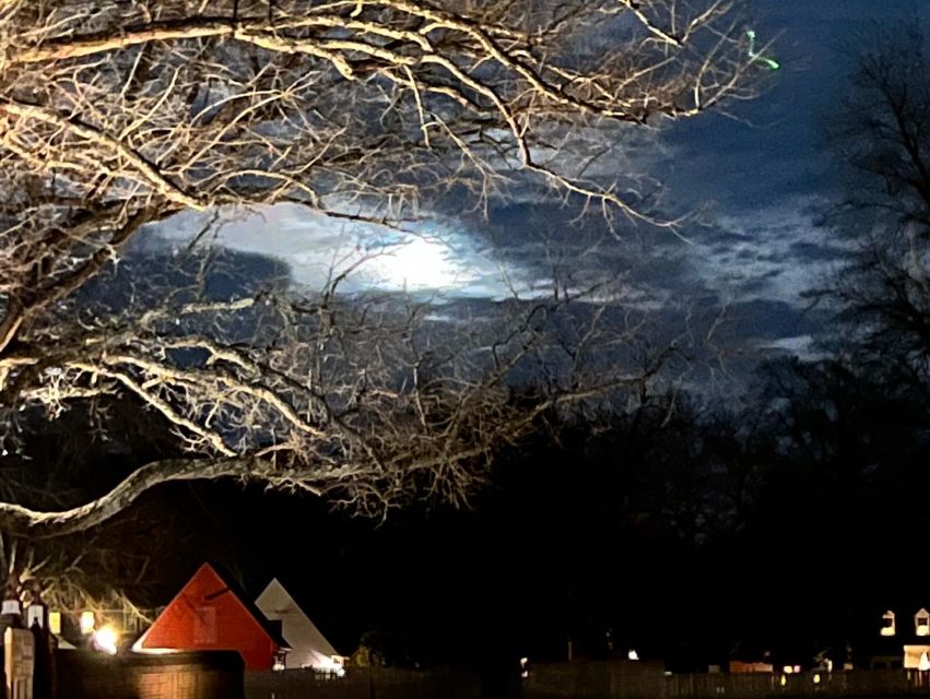 Williamsburg: Dead of Night Paranormal investigations Tour - Why this Williamsburg ghost tour feels different