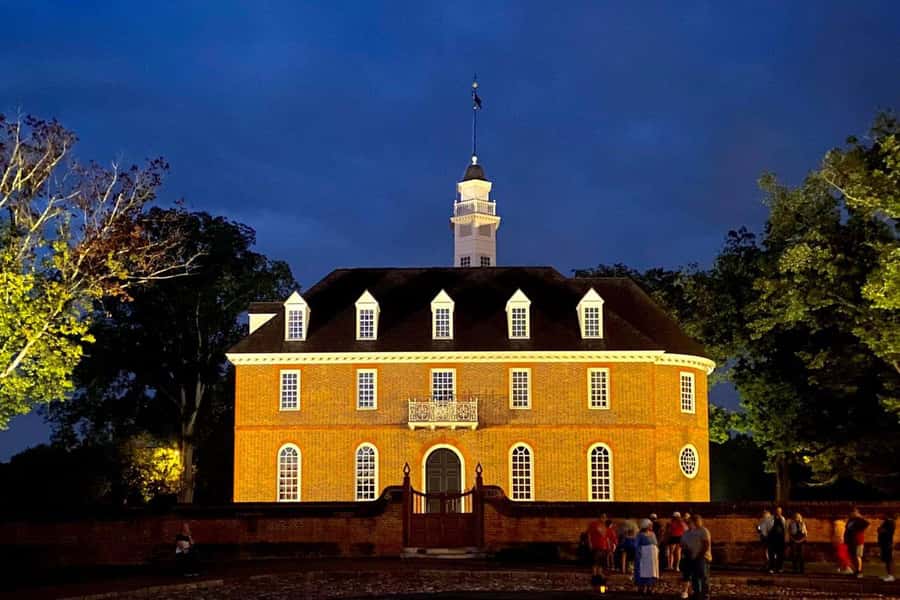 Williamsburg: Haunted Ghosts, Witches, and Pirates Tour - Key details at a glance