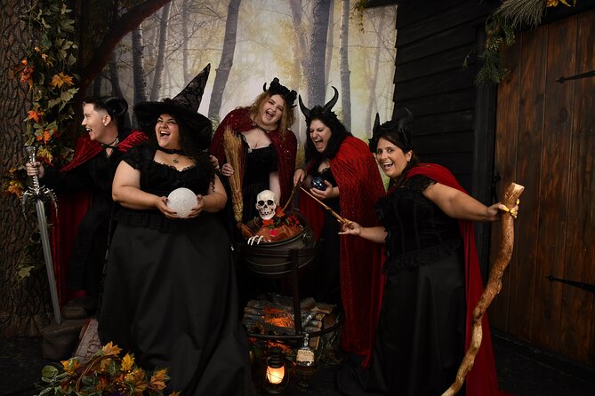 Witch Costume Photo Shoot - Olde Salem Village theatrical set - How the 45 minutes are divided