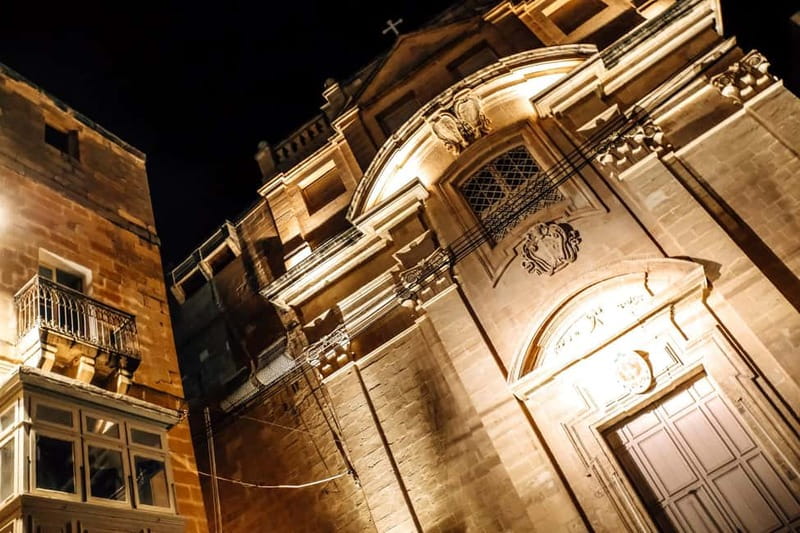 Witchcraft and Blood in Birgu - Walking Tour - The explosion, the executioner, and a murder at the door
