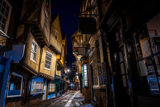 York Witches and History Walking Tour - St. Michael le Belfrey and Stonegate