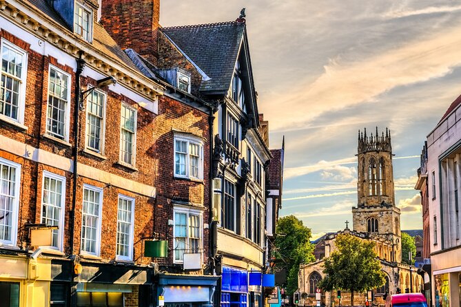 York Witches and History Walking Tour - What the witch character adds